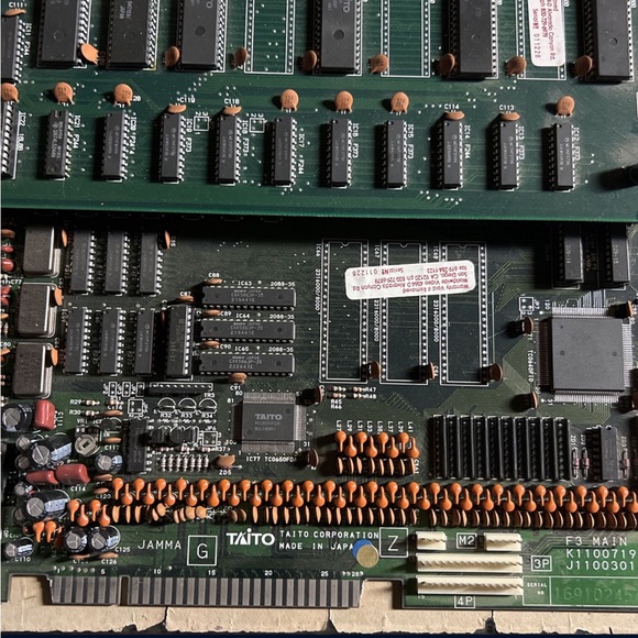 Vintage Gunlock Taito Jamma Arcade Game PCB Motherboard Cx3 - Picture 3 of 10